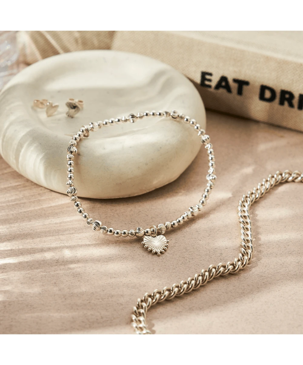 ChloBo ChloBo Cute Sparkle Glowing Beauty Bracelet 4 ChloBo ChloBo Cute Sparkle Glowing Beauty Bracelet - Image 2