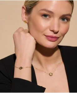 Olivia Burton Olivia Burton Signature Minima Bee Gold Necklace 13 Olivia Burton Olivia Burton Signature Minima Bee Gold Necklace -Ornaments Promotion Store olivia burton signature minima bee gold necklace p5955 37175 image
